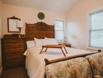 Rooms, Garden Grove Inn Bed &amp; Breakfast